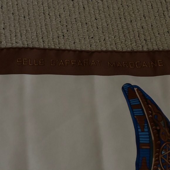Hermès 100% Silk Scarf Selle D’Apparat Marocaine - Picture 9 of 12